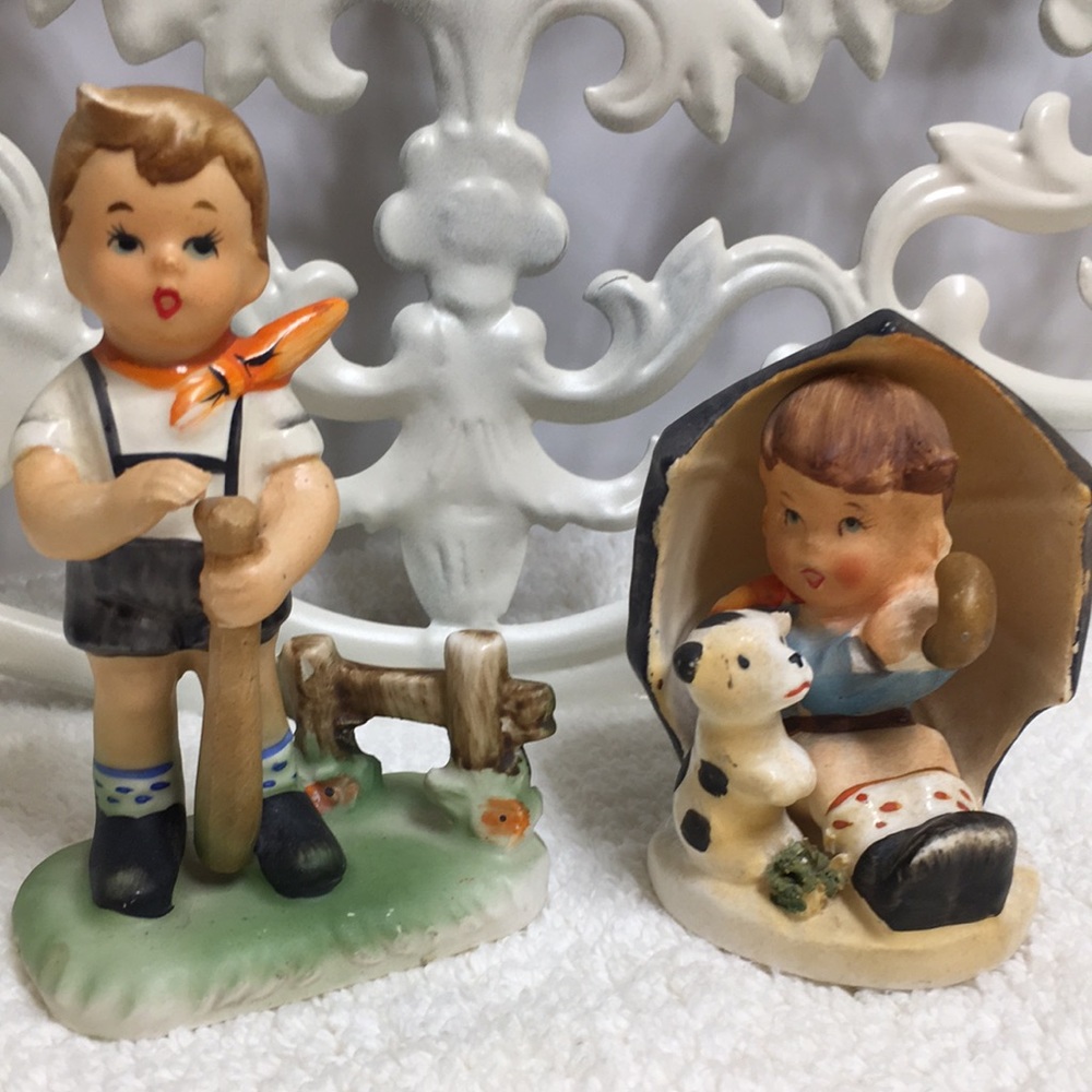 Vintage 2 Erich Stauffer figurines